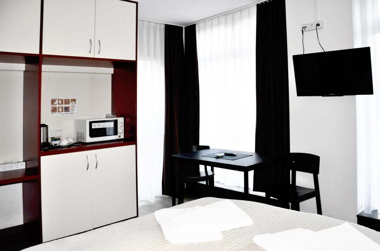 6 Rooms Apartments Berlin Bagian luar foto