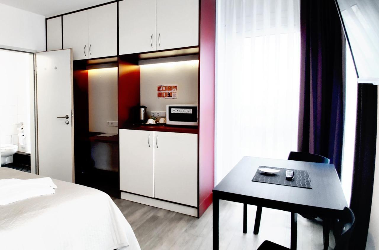 6 Rooms Apartments Berlin Bagian luar foto