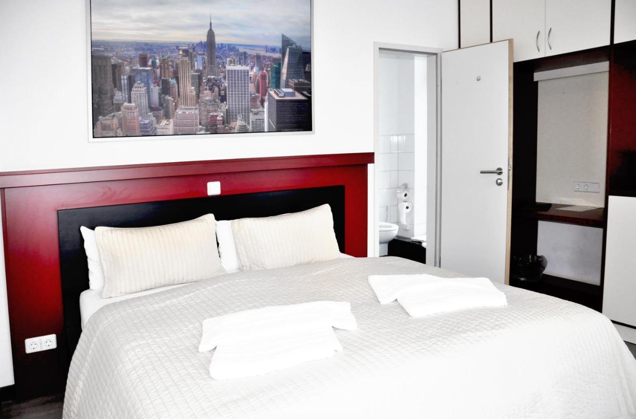 6 Rooms Apartments Berlin Bagian luar foto